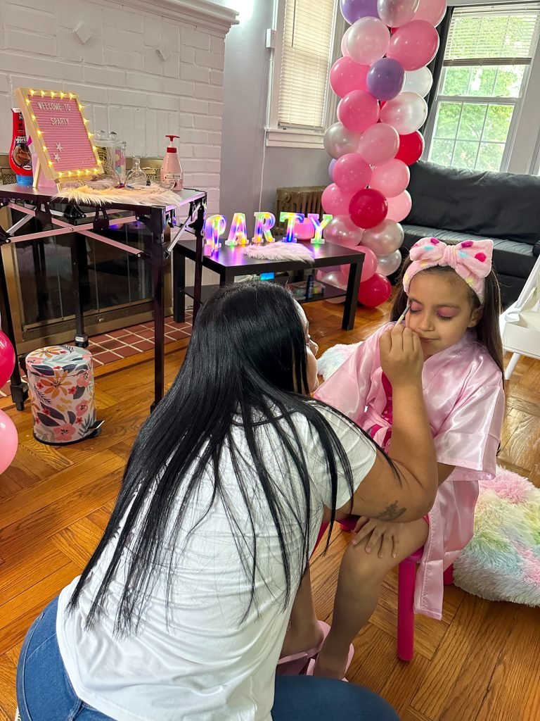 sparty-spa_parties_ny-Toddler spa party New York-Fiesta de spa para niñas en Nueva York
