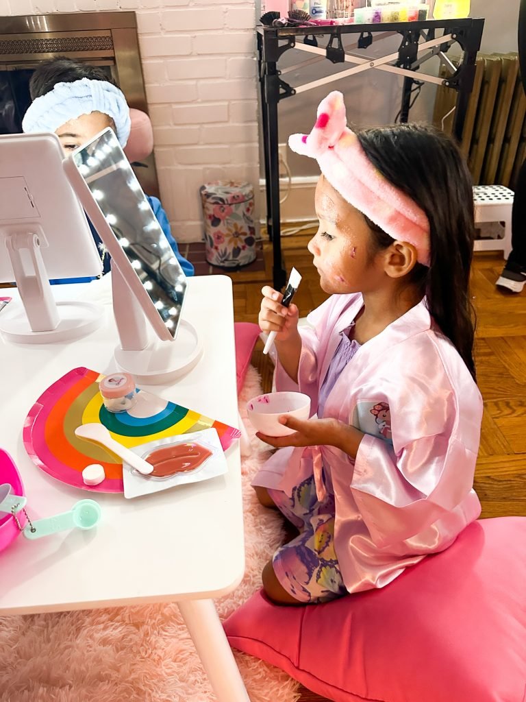 sparty-spa_parties_ny_2002-Spa party for kids Brooklyn-Lugares para fiestas de spa infantiles en Nueva York